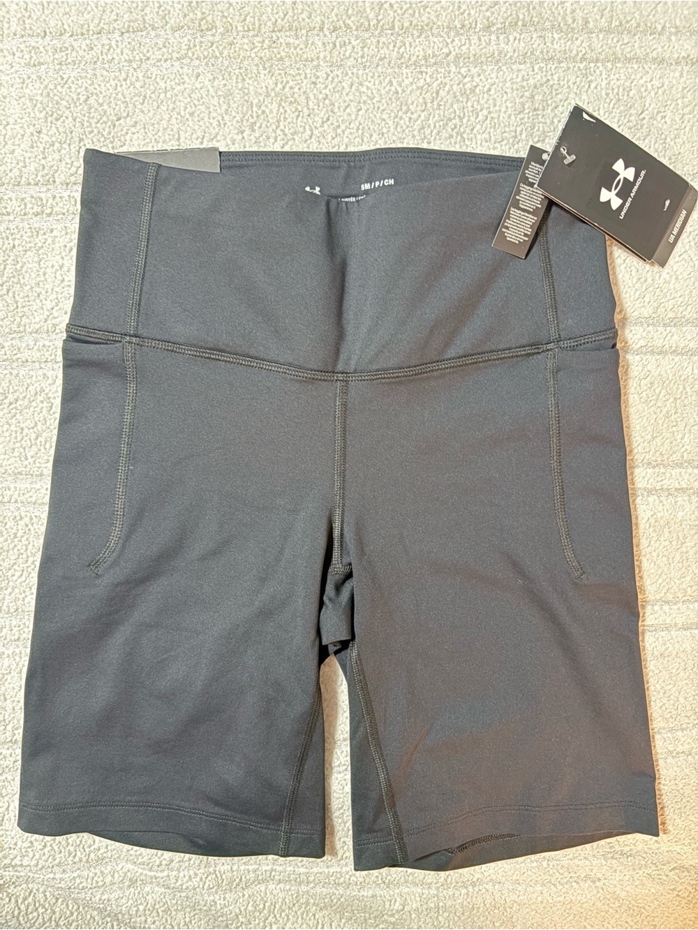 NWT Under Armour Meridian Bike Shorts Size Small